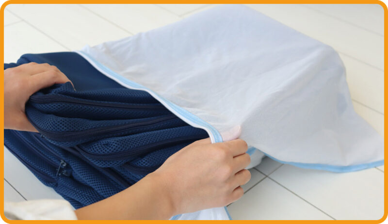 洗濯用ネットに入れる